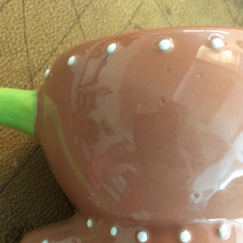Gingerbread Man Mugs with Green and Red Handles (set of two ) NWOT - Picture 7 of 10